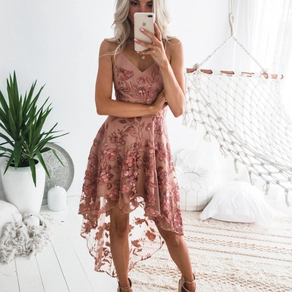 TWO SISTERS SASKIA HIGH LOW DRESS EMBROIDERY ROSE Sz XS/2
